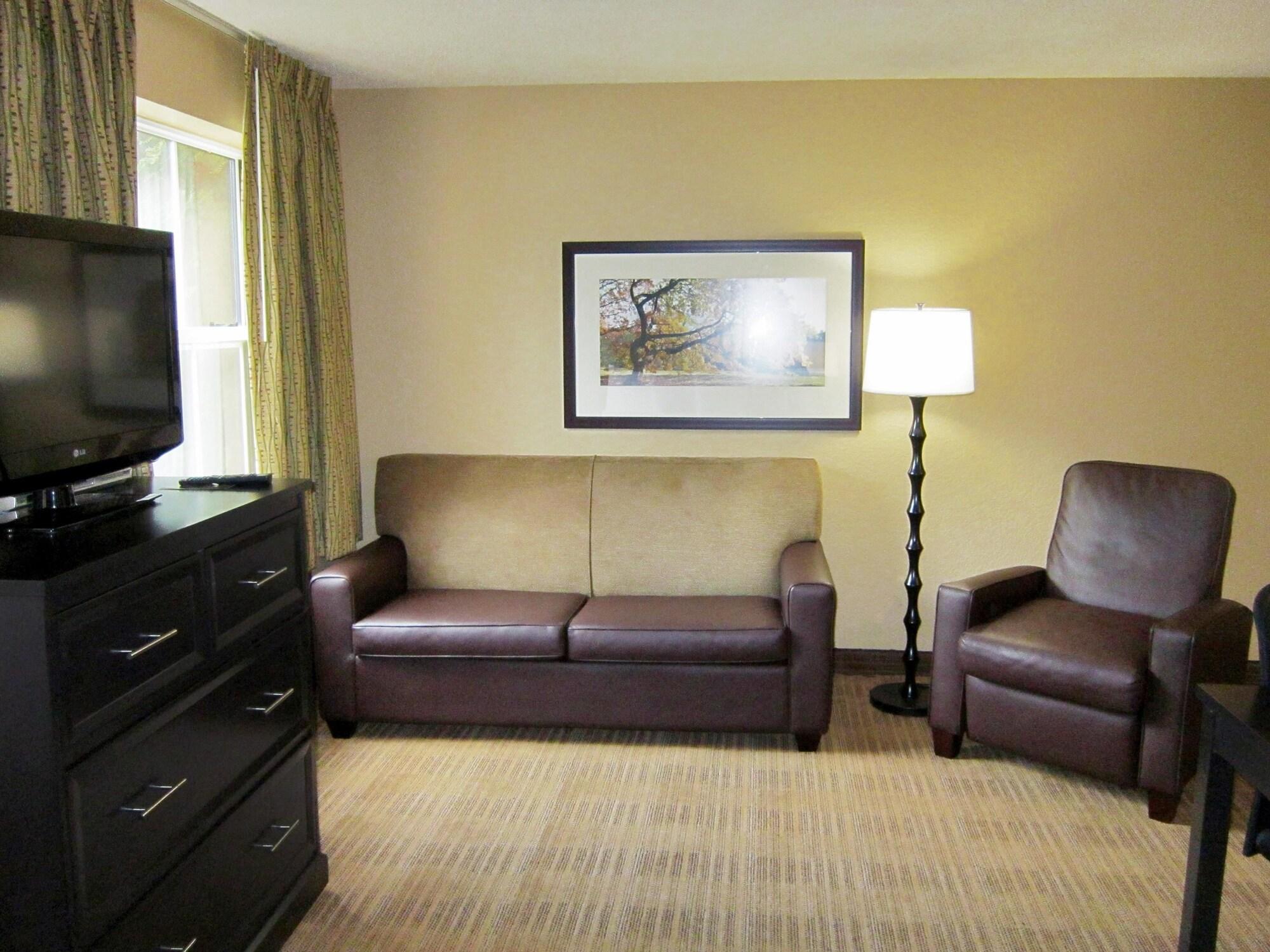 Extended Stay America Suites - Detroit - Novi - Orchard Hill Place Northville Extérieur photo