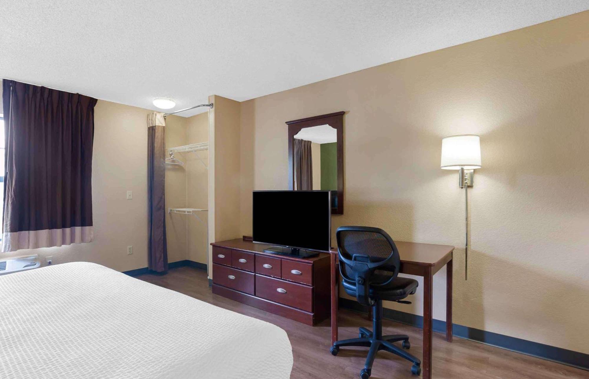 Extended Stay America Suites - Detroit - Novi - Orchard Hill Place Northville Extérieur photo