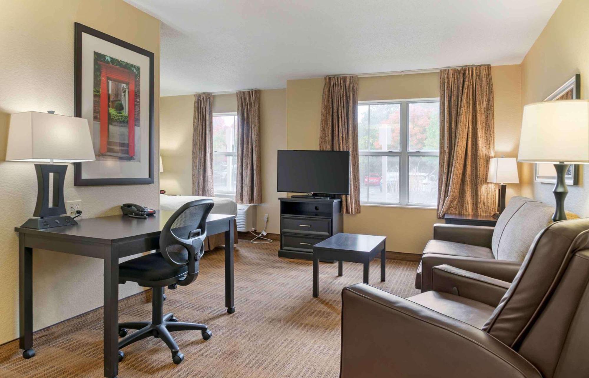 Extended Stay America Suites - Detroit - Novi - Orchard Hill Place Northville Extérieur photo
